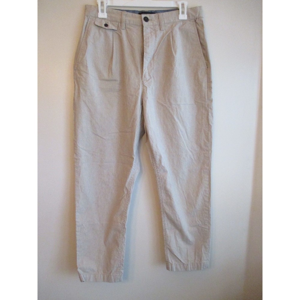 Banana Republic Relaxed Taped Fit Chino pants 30x30 Lightweight for summer